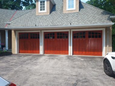 Before & After Garage Door Staining in Villanove, PA (4)